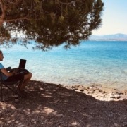 Faszination Reisen, Unterrichten am Strand